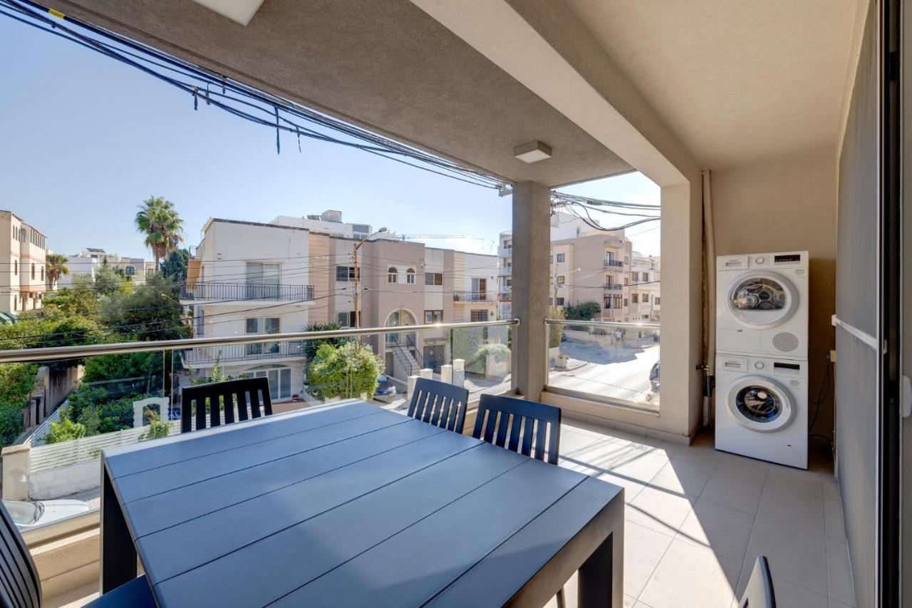 Marvellous 3Br Apartment In Central St Julians Saint Julian's Exterior photo
