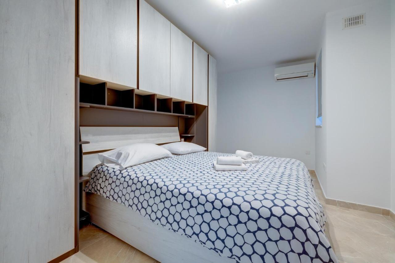 Marvellous 3Br Apartment In Central St Julians Saint Julian's Exterior photo